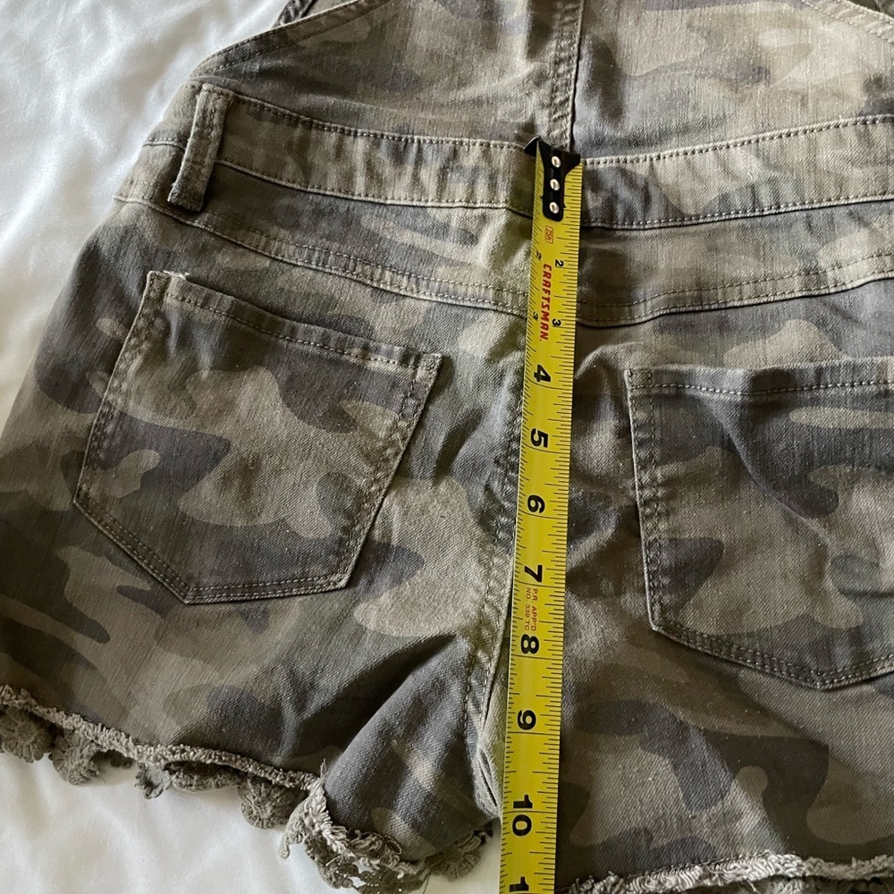 So Camo Green Jean Overall Shorts For Girls Size 16 - Picture 4 of 6